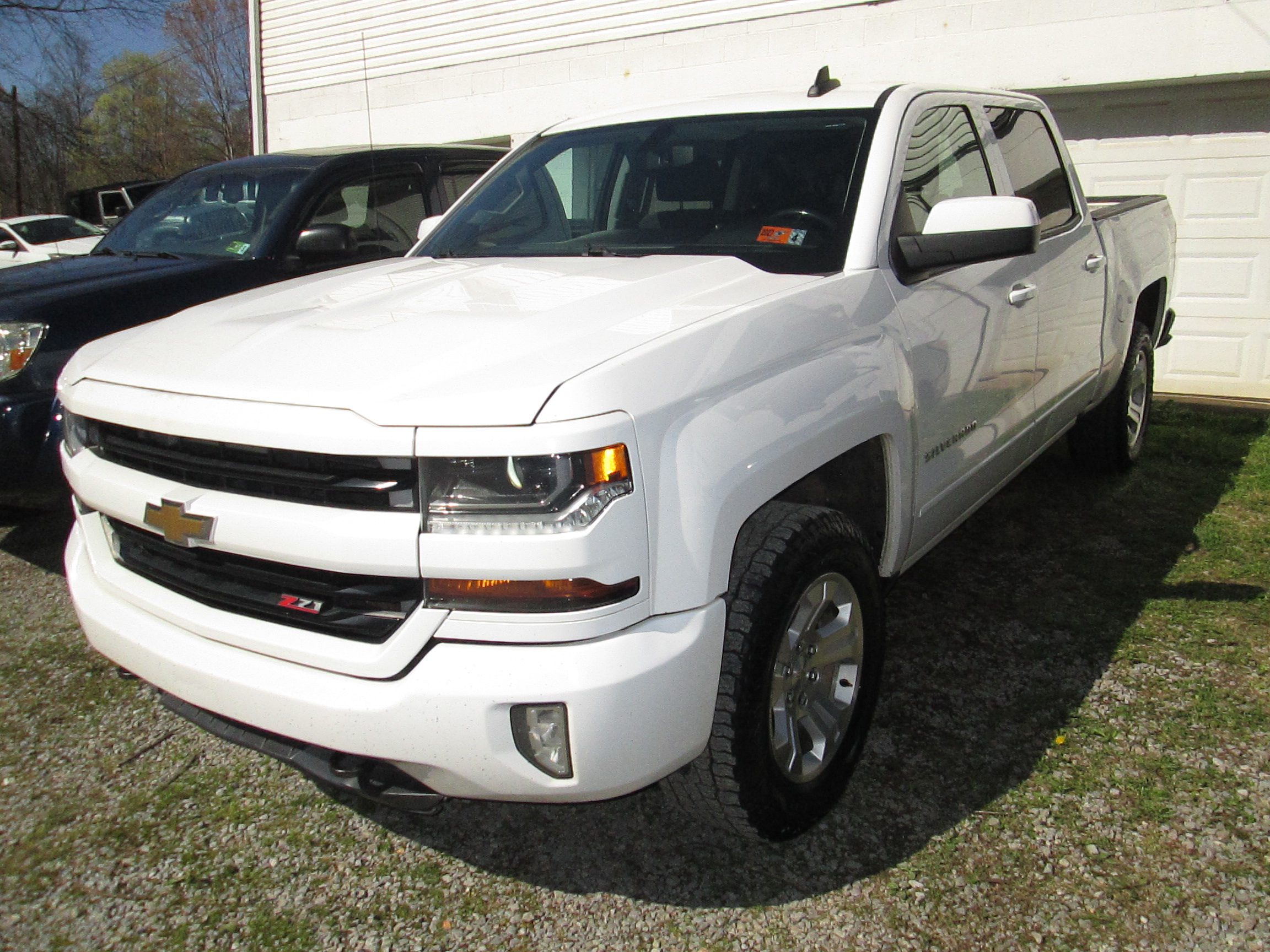 2017 CHEVY SILVERADO 1500 V8